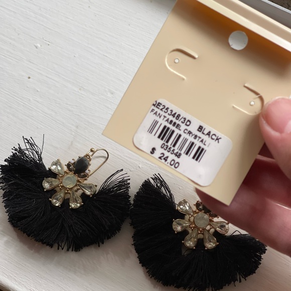 Earrings - Picture 3 of 3